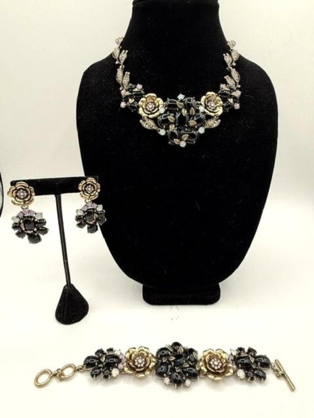 Chloe + Isabel Dolce Vita Necklace Bracelet Convertible Earrings 3 Pc Set
